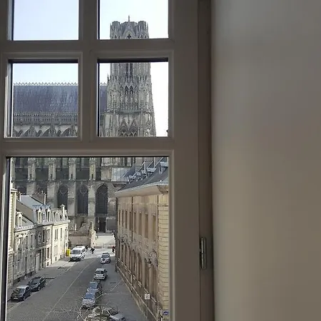 Les Berceaux De La Cathedrale Reims