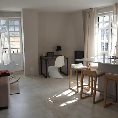 Les Berceaux De La Cathedrale Apartment *